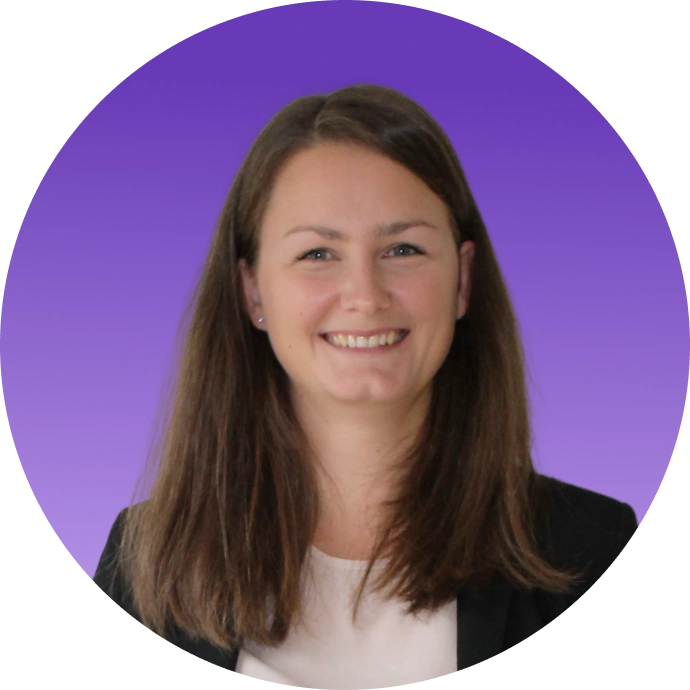 Portrait of Romana Lechner, contact for applications at SlideLizard